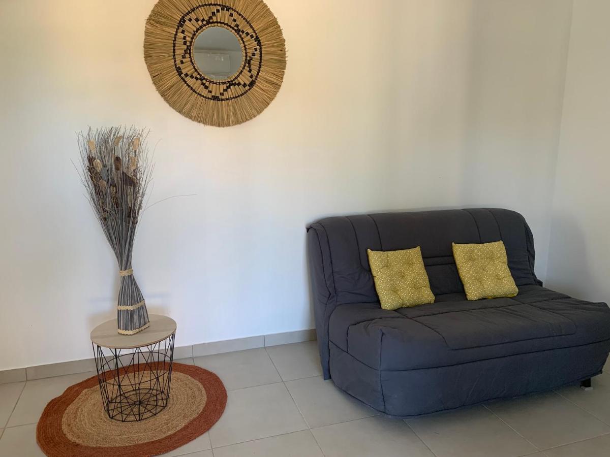 Appartement L'Almanarre à Hyères Extérieur photo